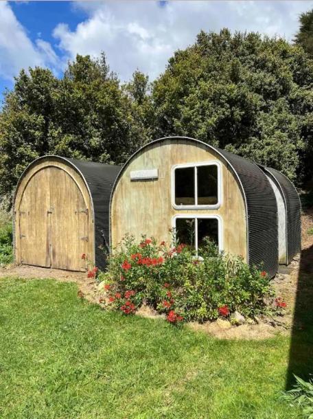 Coromandel Secluded Log Cabin Retreat Hikuai Exteriör bild